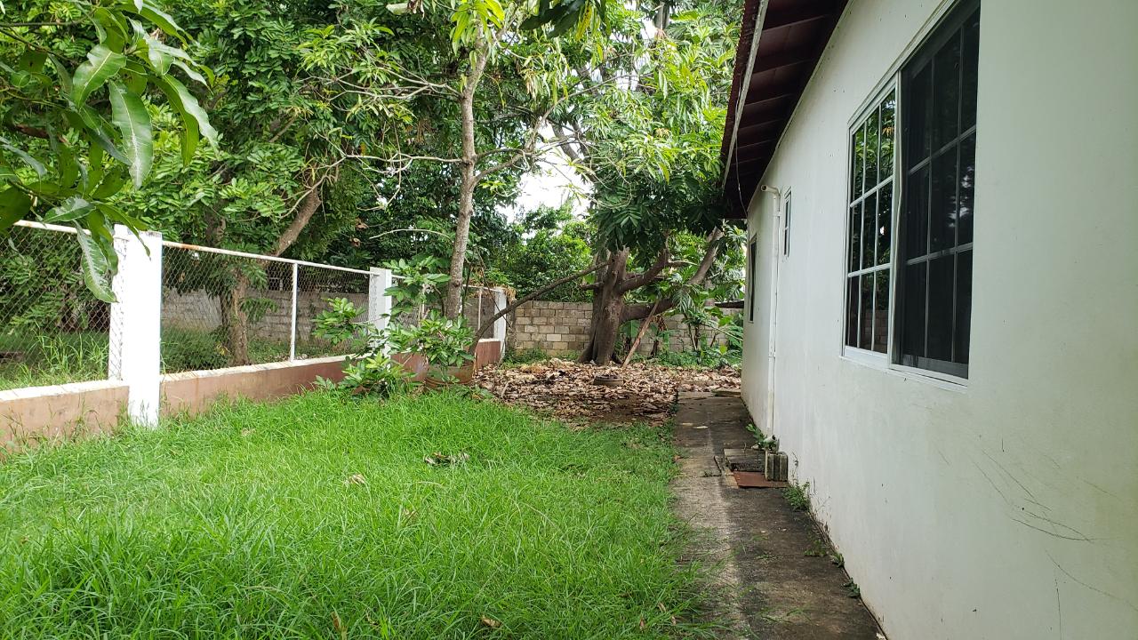 Spacious-Family-Home-for-Sale-in-MayPen-Clarendon-Investment-Opportunity Sixteenth image of 31 West Park Avenue in May Pen, Clarendon, Jamaica - property is For Sale