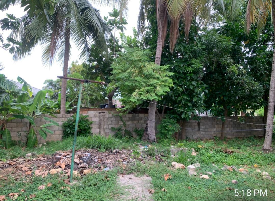 Spacious-Family-Home-for-Sale-in-MayPen-Clarendon-Investment-Opportunity Eighth image of 31 West Park Avenue in May Pen, Clarendon, Jamaica - property is For Sale