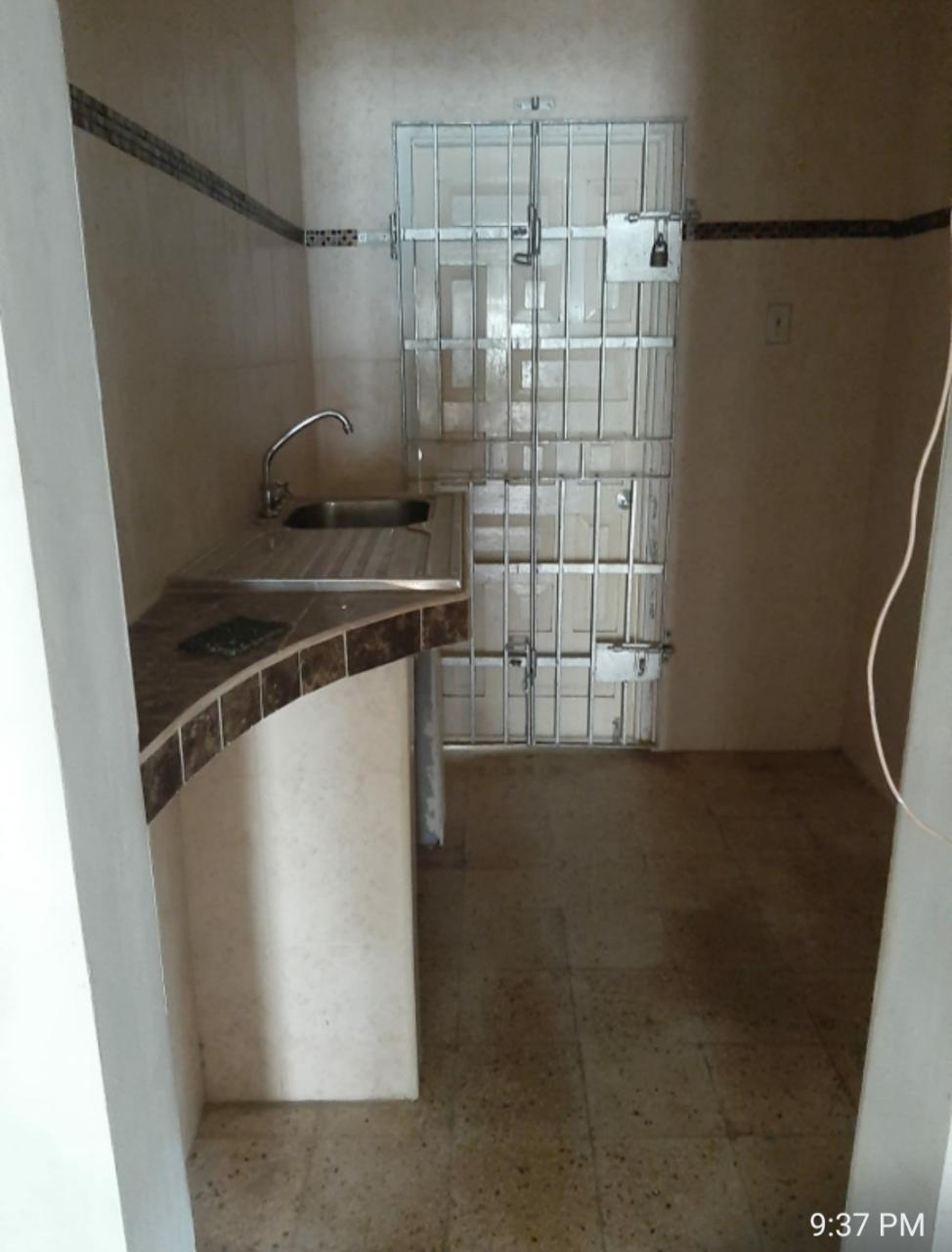 Spacious-Family-Home-for-Sale-in-MayPen-Clarendon-Investment-Opportunity Tenth image of 31 West Park Avenue in May Pen, Clarendon, Jamaica - property is For Sale
