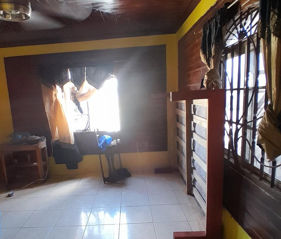 Fifth image of 4 West 34 Place in Greater Portmore, St. Catherine, Jamaica - property is For Sale