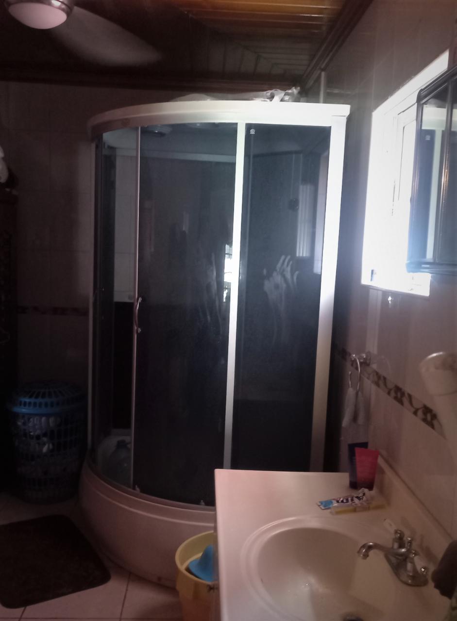 Sixth image of 4 West 34 Place in Greater Portmore, St. Catherine, Jamaica - property is For Sale