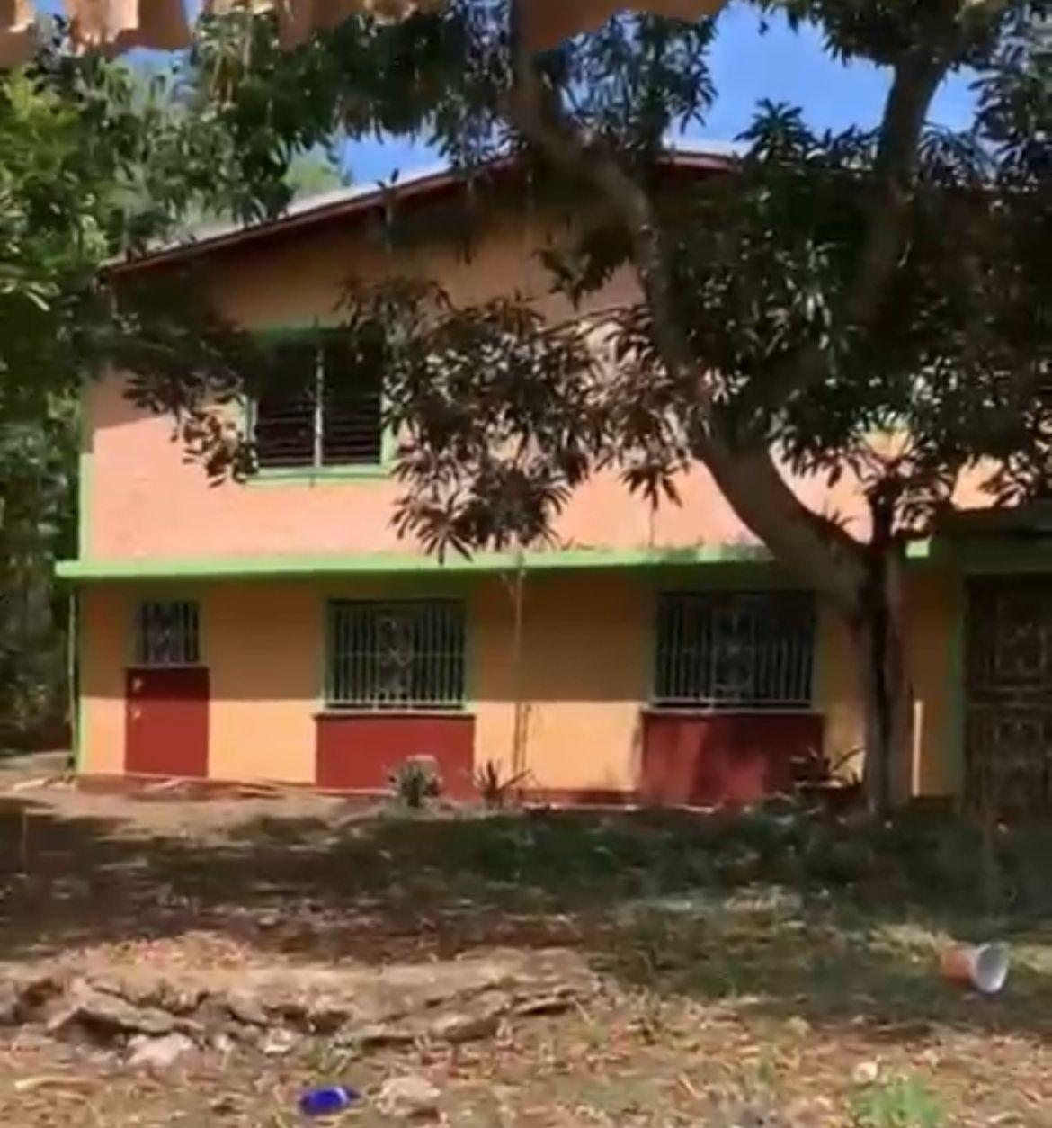 Spacious-Fixer-Upper-House-for-Sale-in-Charles-Town-Jamaica First image of Charles Town in Charles Town, St. Mary, Jamaica - property is For Sale