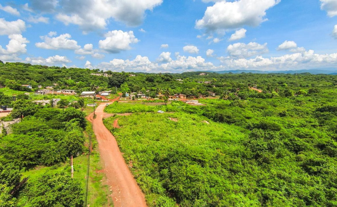 Eleventh image of 2 Naseberry Grove, st Cathe in Naseberry Grove, St. Catherine, Jamaica - property is For Sale