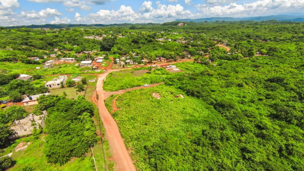 Fifth image of 2 Naseberry Grove, st Cathe in Naseberry Grove, St. Catherine, Jamaica - property is For Sale