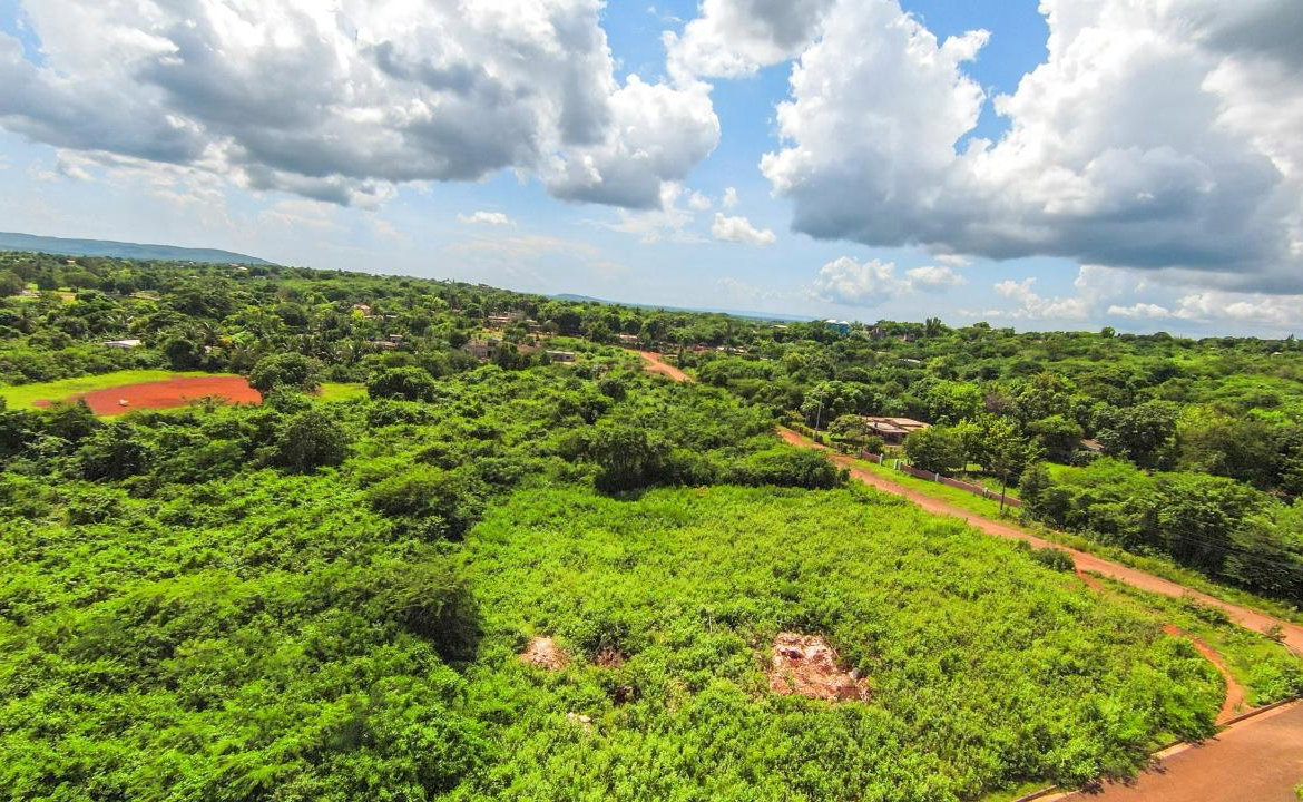 Sixth image of 2 Naseberry Grove, st Cathe in Naseberry Grove, St. Catherine, Jamaica - property is For Sale