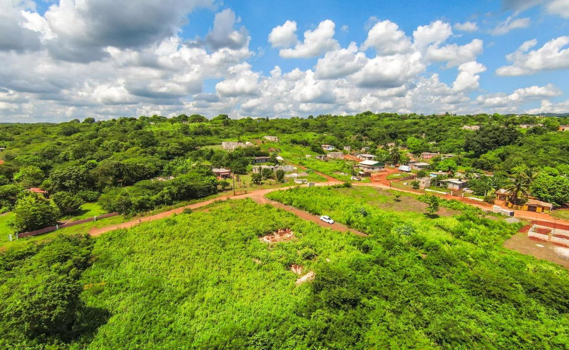 Ninth image of 2 Naseberry Grove, st Cathe in Naseberry Grove, St. Catherine, Jamaica - property is For Sale