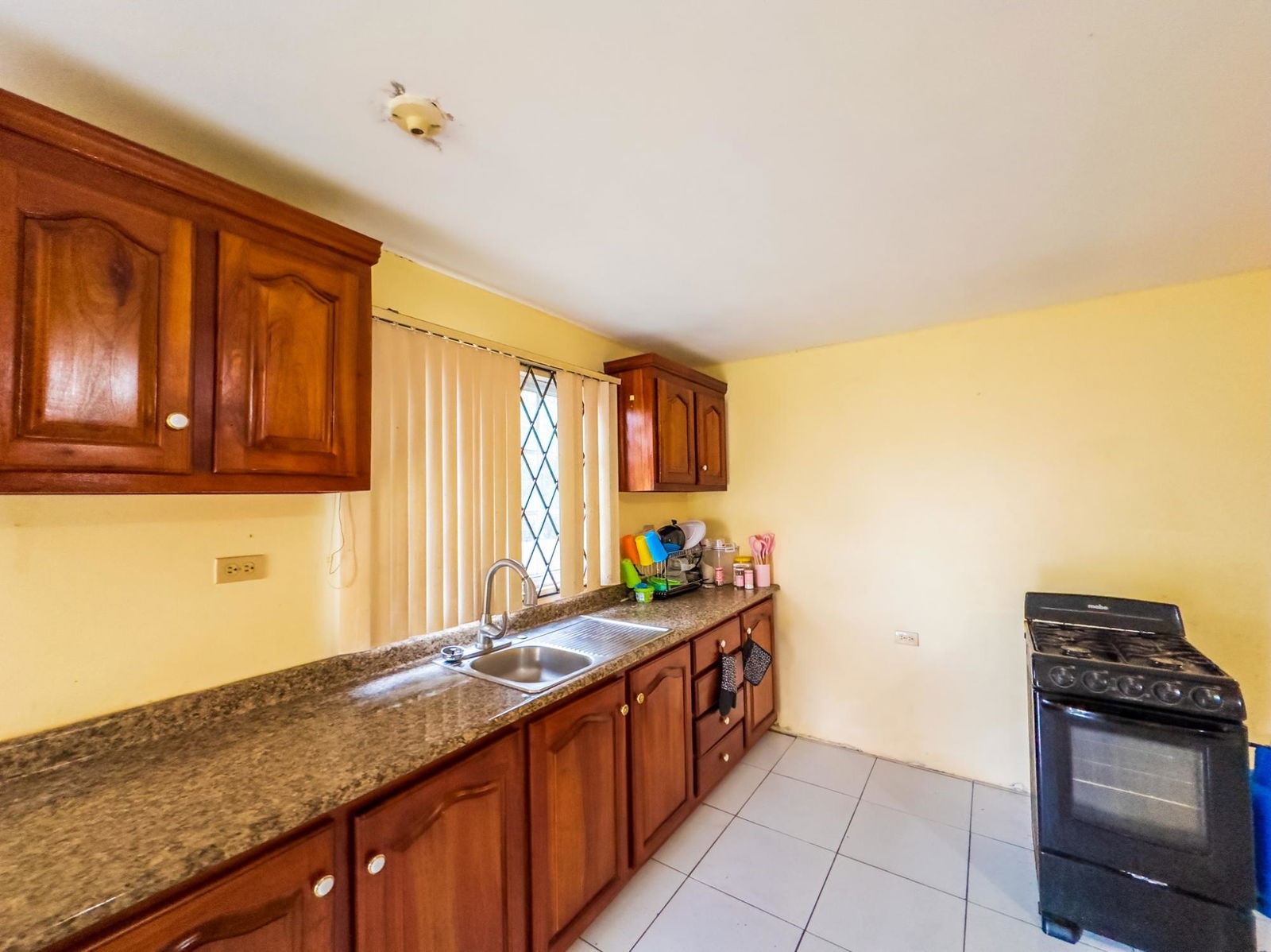 Spacious-Income-Earning-House-for-Sale-in-Mandeville-Jamaica Ninth image of Lot 33 College View Avenue, Mand in Cedar Grove, Manchester, Jamaica - property is For Sale