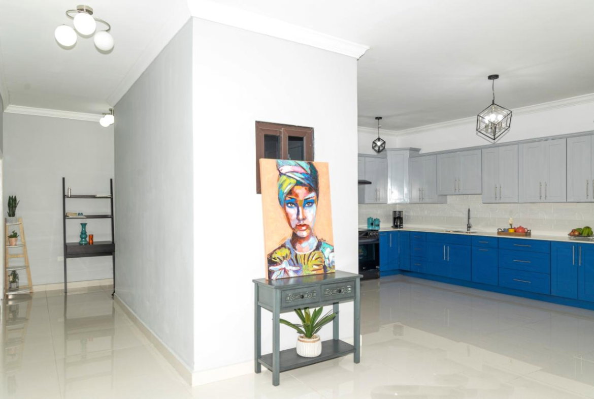 Fifth image of 9a-10 Russell Heights in Kingston 8, St. Andrew, Jamaica - property is For Sale