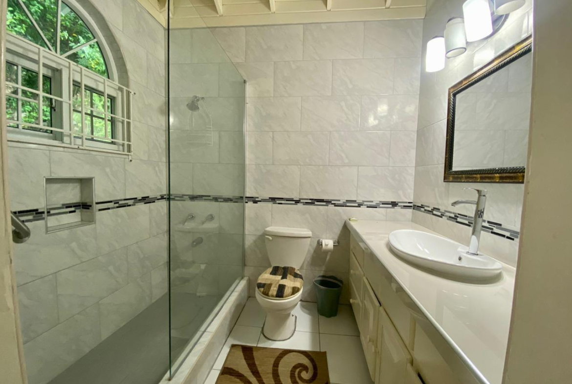 Fifth image of H7- Columbus Heights in Ocho Rios, St. Ann, Jamaica - property is For Sale