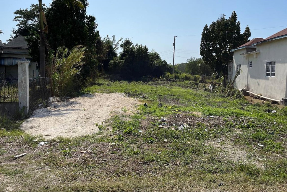 Second image of Llandilo, Sav-la-mar in SAVANNA LA MAR, Westmoreland, Jamaica - property is For Sale