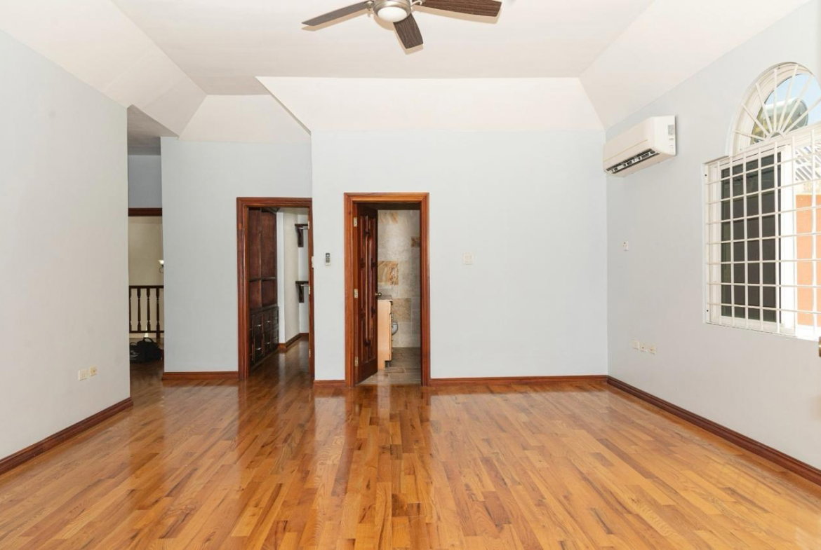 Twentieth image of Th-3-7-9 Clieveden Avenue in Kingston 6, St. Andrew, Jamaica - property is For Rent