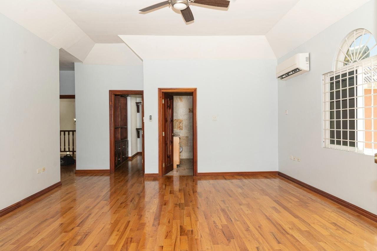 Twentieth image of Th-3-7-9 Clieveden Avenue in Kingston 6, St. Andrew, Jamaica - property is For Rent