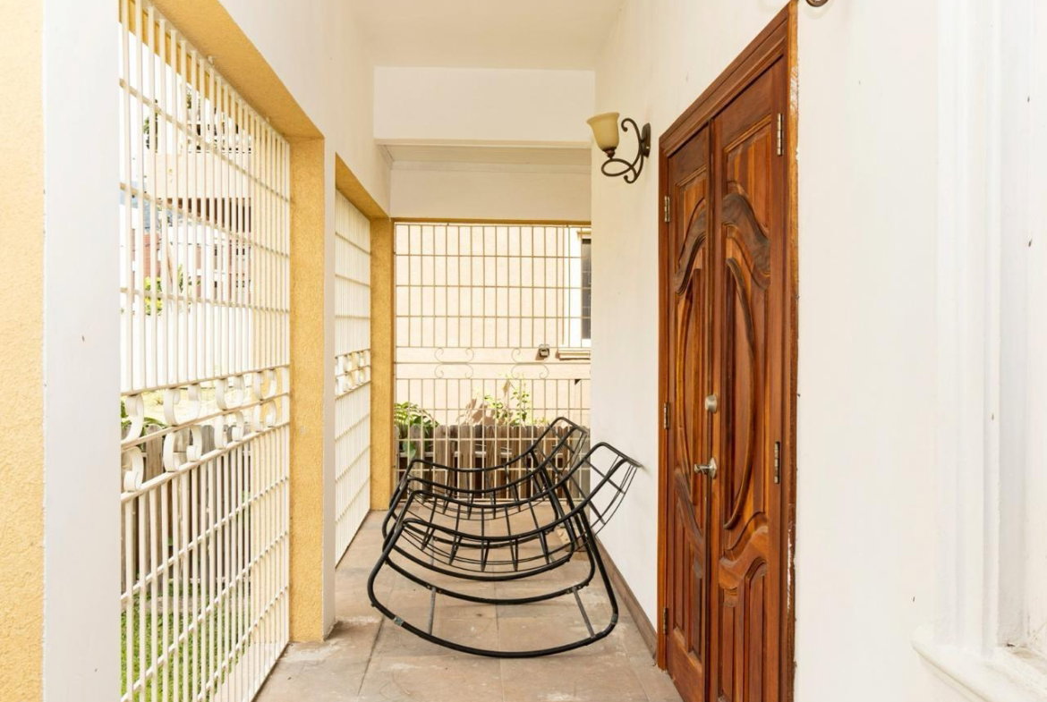 Twenty-Eighth image of Th-3-7-9 Clieveden Avenue in Kingston 6, St. Andrew, Jamaica - property is For Rent