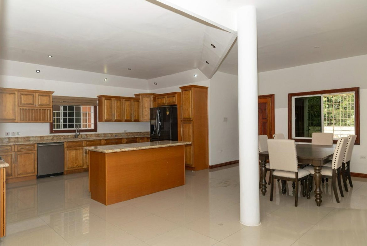 Fifth image of Th-3-7-9 Clieveden Avenue in Kingston 6, St. Andrew, Jamaica - property is For Rent