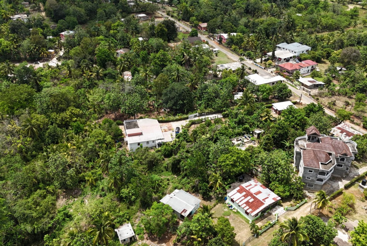 Seventh image of Part of Banbury in Linstead, St. Catherine, Jamaica - property is For Sale