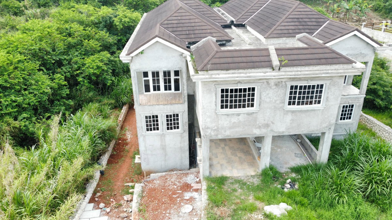 Fourth image of 456 Moorlands Estate in Mooreland, Manchester, Jamaica - property is For Sale