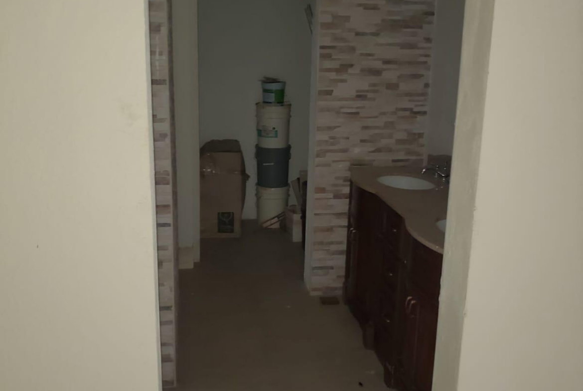 Twentieth image of 11-18 East Oakridge, Kingston 8 in Kingston 8, St. Andrew, Jamaica - property is For Sale