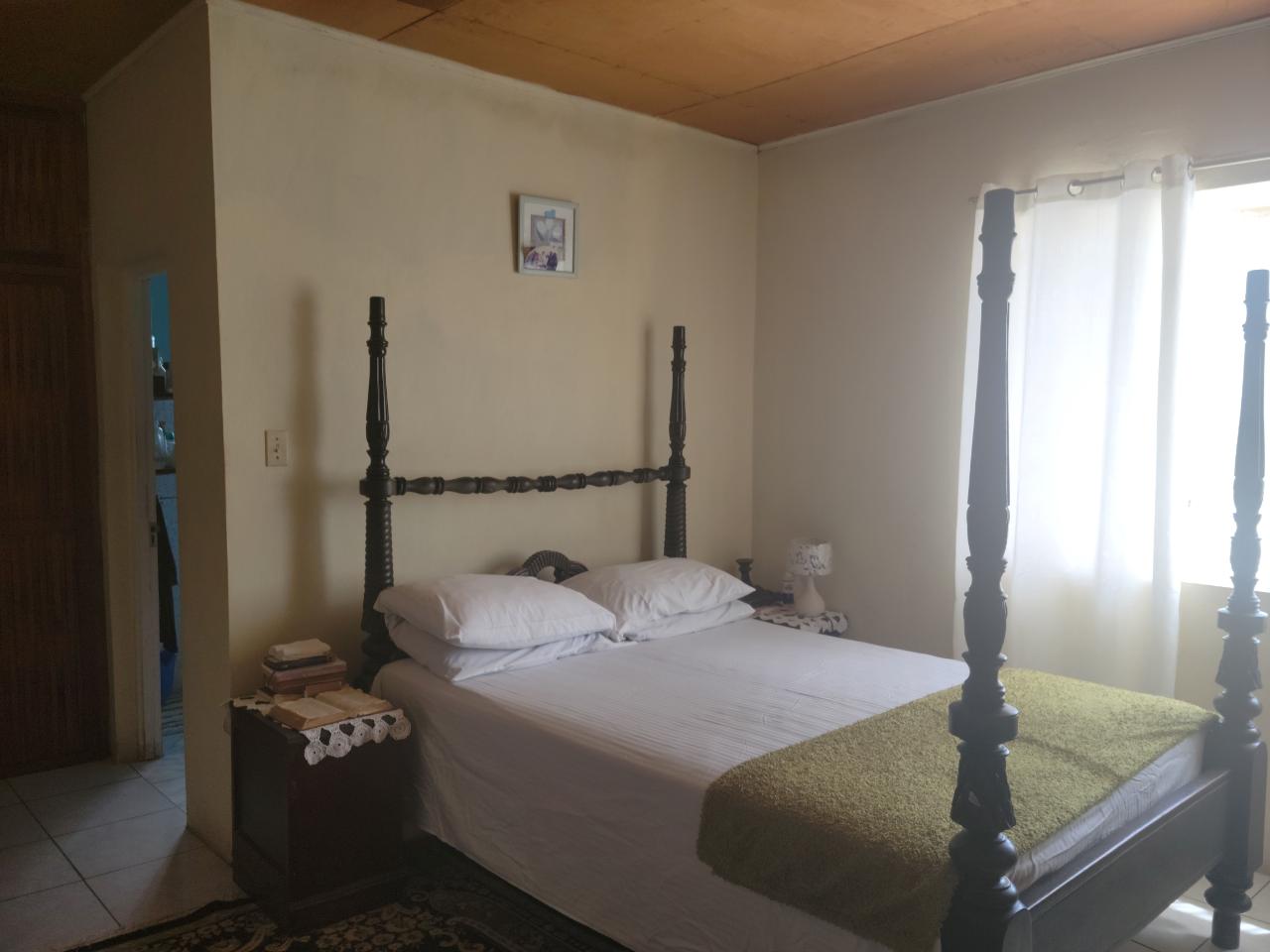 Spalding-6-Bedroom-House-for-Sale-Income-Potential-in-Manchester-Jamaica Twenty-Second image of Knox Hill in Glencoe Meadows, Manchester, Jamaica - property is For Sale
