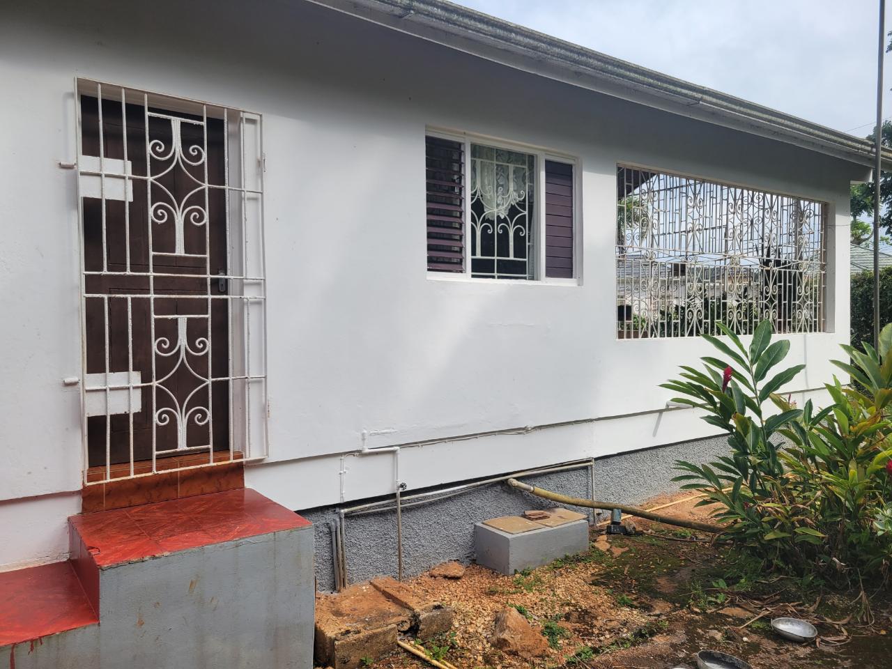 Spalding-6-Bedroom-House-for-Sale-Income-Potential-in-Manchester-Jamaica Tenth image of Knox Hill in Glencoe Meadows, Manchester, Jamaica - property is For Sale