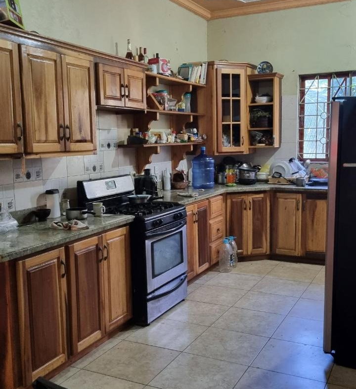 Eighth image of 11 Park Avenue in Belvedere, St. Andrew, Jamaica - property is For Sale