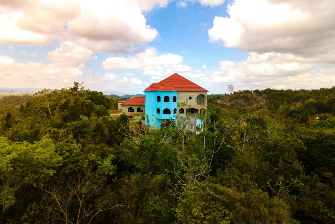 Thirteenth image of Greenhill in Alexandria, St. Ann, Jamaica - property is For Sale