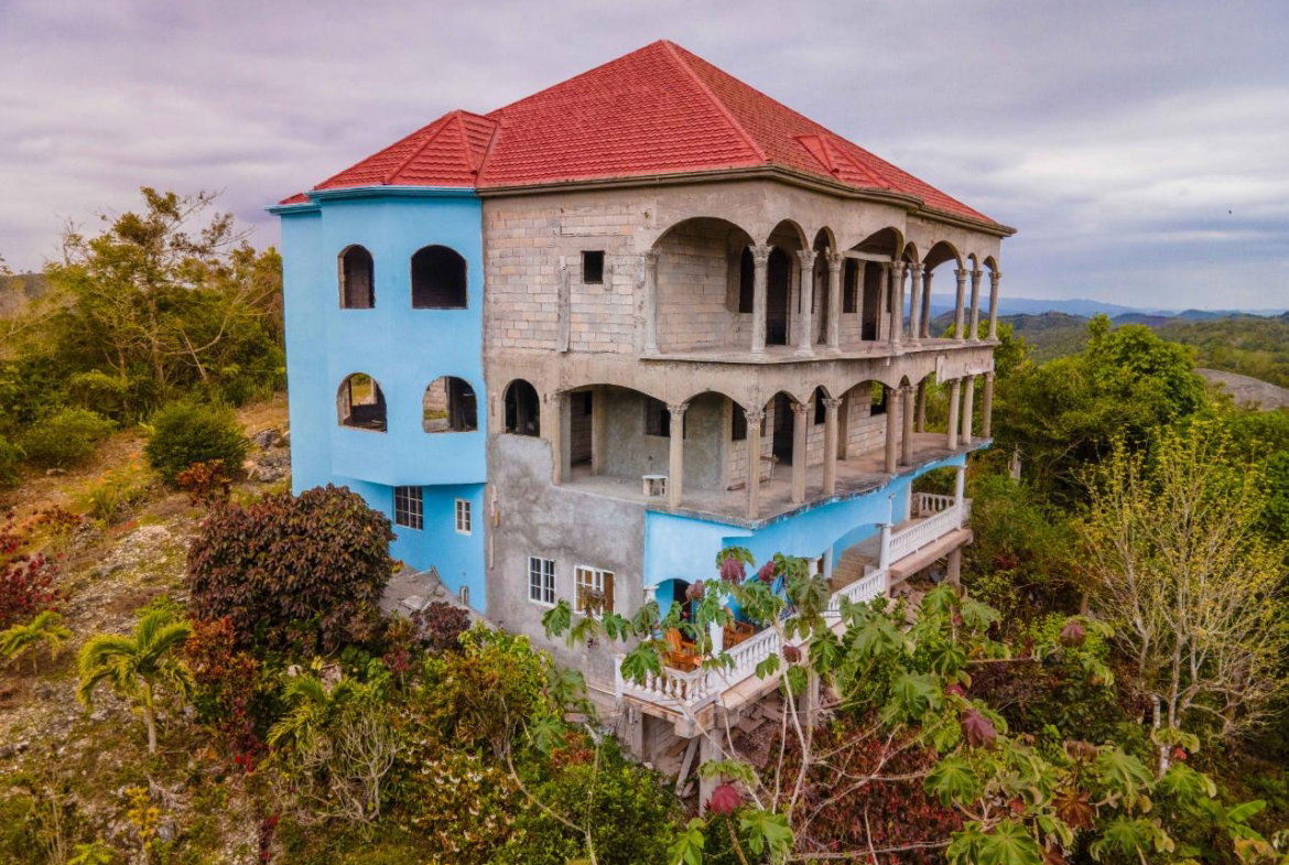 Fifth image of Greenhill in Alexandria, St. Ann, Jamaica - property is For Sale