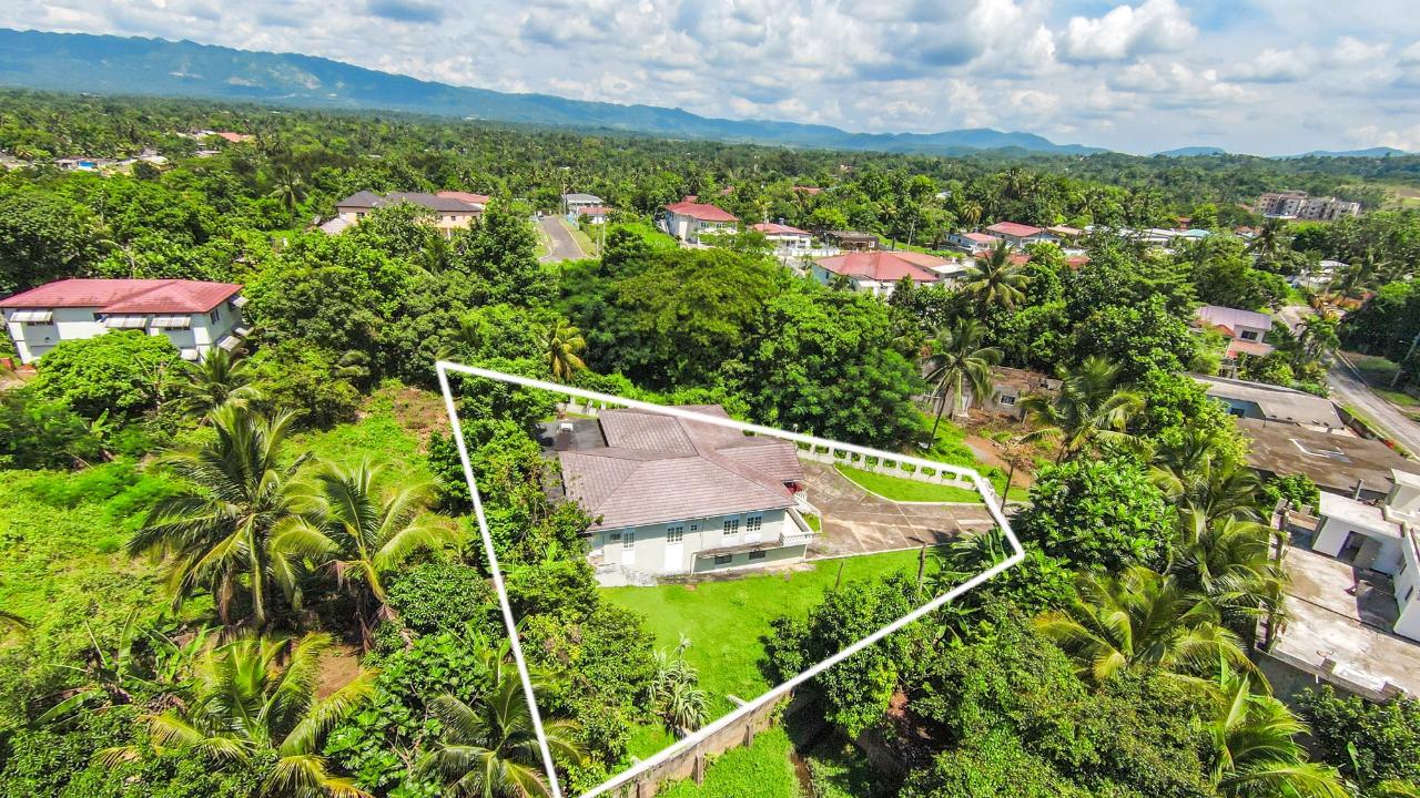 Twenty-First image of 88 Cameron Close in Linstead, St. Catherine, Jamaica - property is For Sale