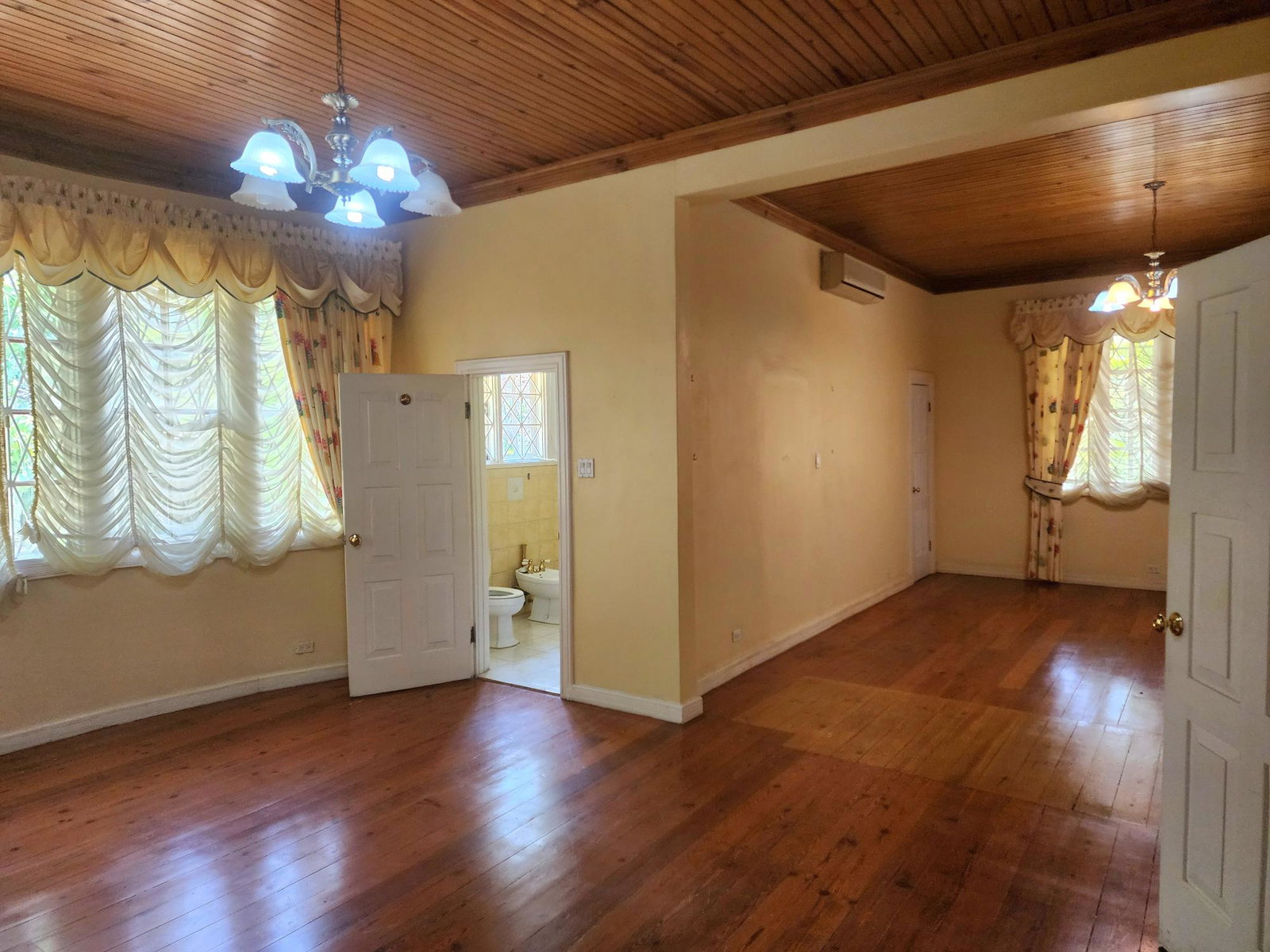 Fourth image of 29 Seymour Avenue in Kingston 6, St. Andrew, Jamaica - property is For Rent