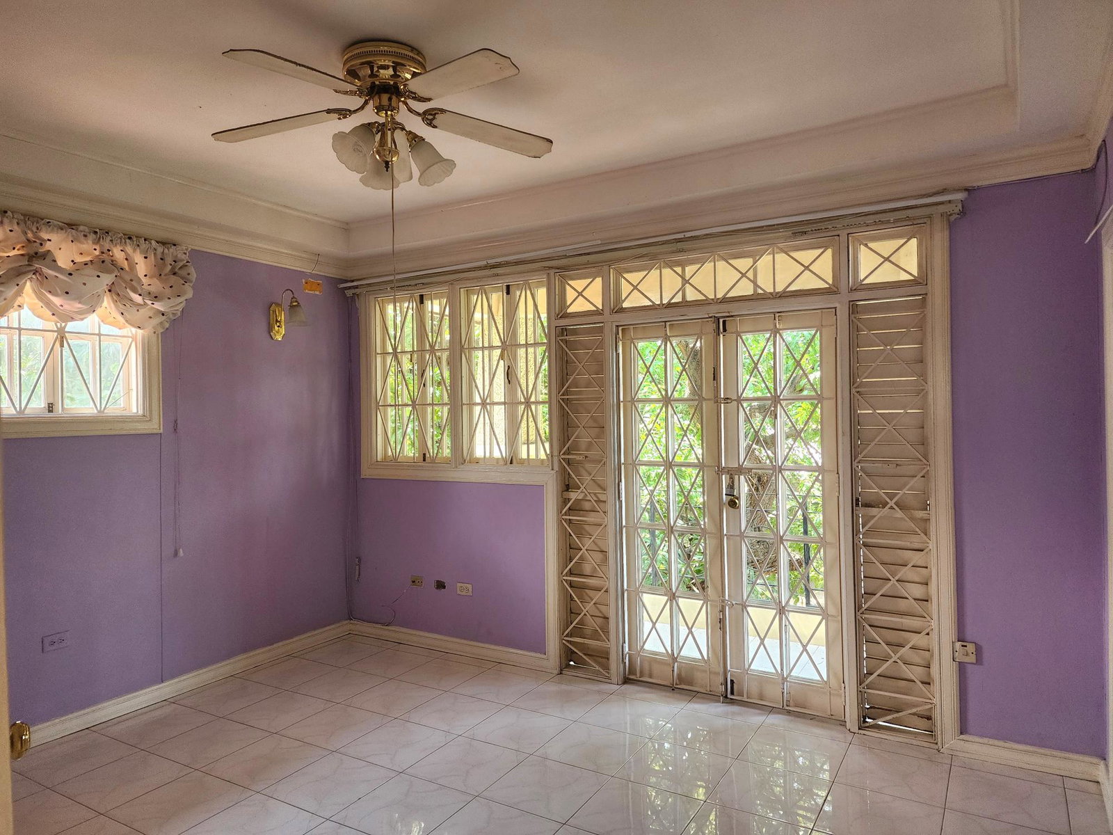 Seventh image of 29 Seymour Avenue in Kingston 6, St. Andrew, Jamaica - property is For Rent