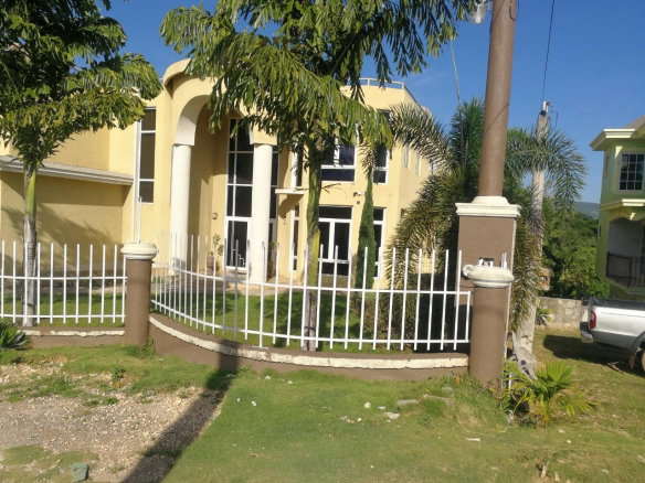 First image of 18 Boxwood, Santa Cruz in Santa Cruz, St. Elizabeth, Jamaica - property is For Sale