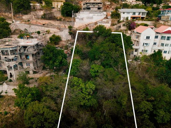Second image of 0-98 Queen Hill in Kingston 19, St. Andrew, Jamaica - property is For Sale