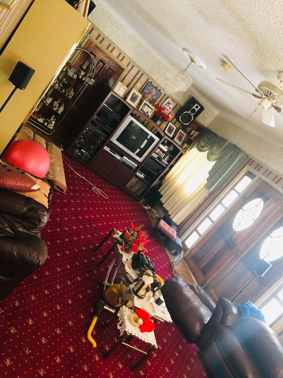 Stunning-10-Bedroom-Family-Home-for-Sale-in-Mandeville-Jamaica Fifteenth image of Single-lot 2 10 West Road, Mandeville in Mandeville, Manchester, Jamaica - property is For Sale