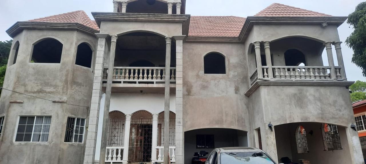 Stunning-10-Bedroom-House-for-Sale-in-Paradise-Edge-Boscobel-Jamaica First image of Lot 531- Paradise Edge, Boscobel in Boscobel, St. Mary, Jamaica - property is For Sale