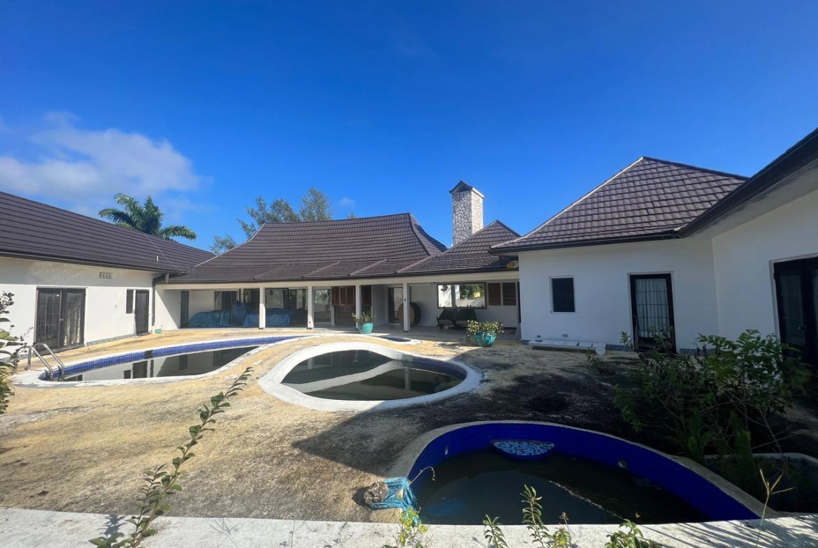 Fourth image of High Hope, Wiltshire Sain in Wiltshire, St. James, Jamaica - property is For Sale