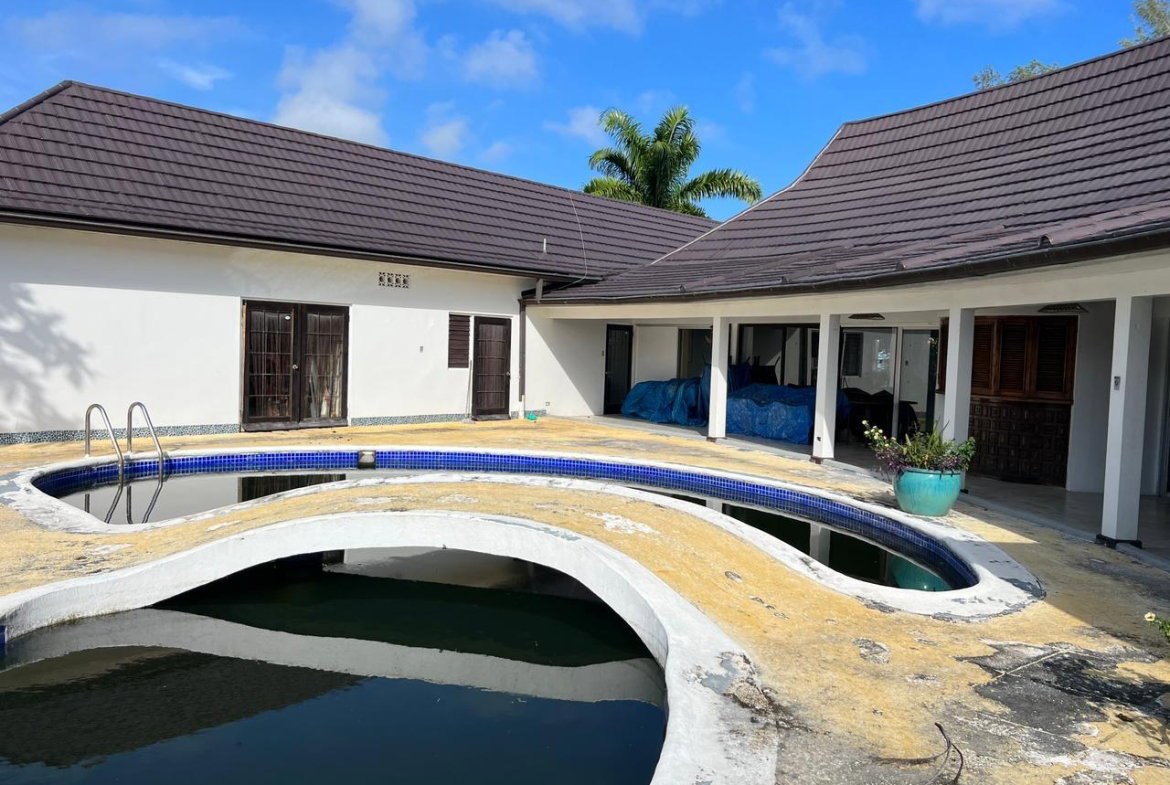 Fifth image of High Hope, Wiltshire Sain in Wiltshire, St. James, Jamaica - property is For Sale
