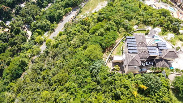 Seventh image of Norbrook Est/rainbow Cres in Kingston 8, St. Andrew, Jamaica - property is For Sale