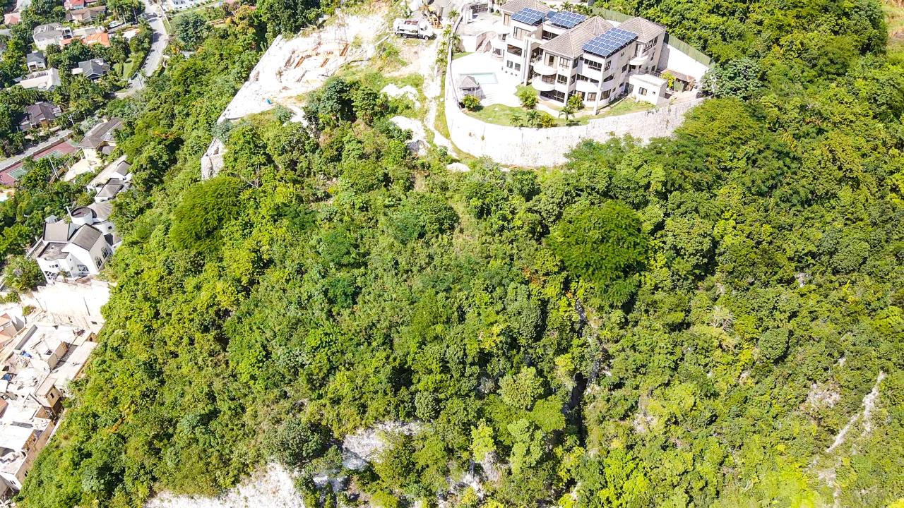 Tenth image of Norbrook Est/rainbow Cres in Kingston 8, St. Andrew, Jamaica - property is For Sale