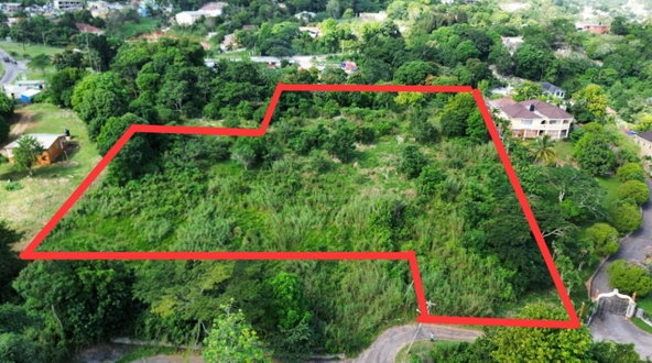 Second image of 5 Greenvale Rd, Mandeville in Mandeville, Manchester, Jamaica - property is For Sale
