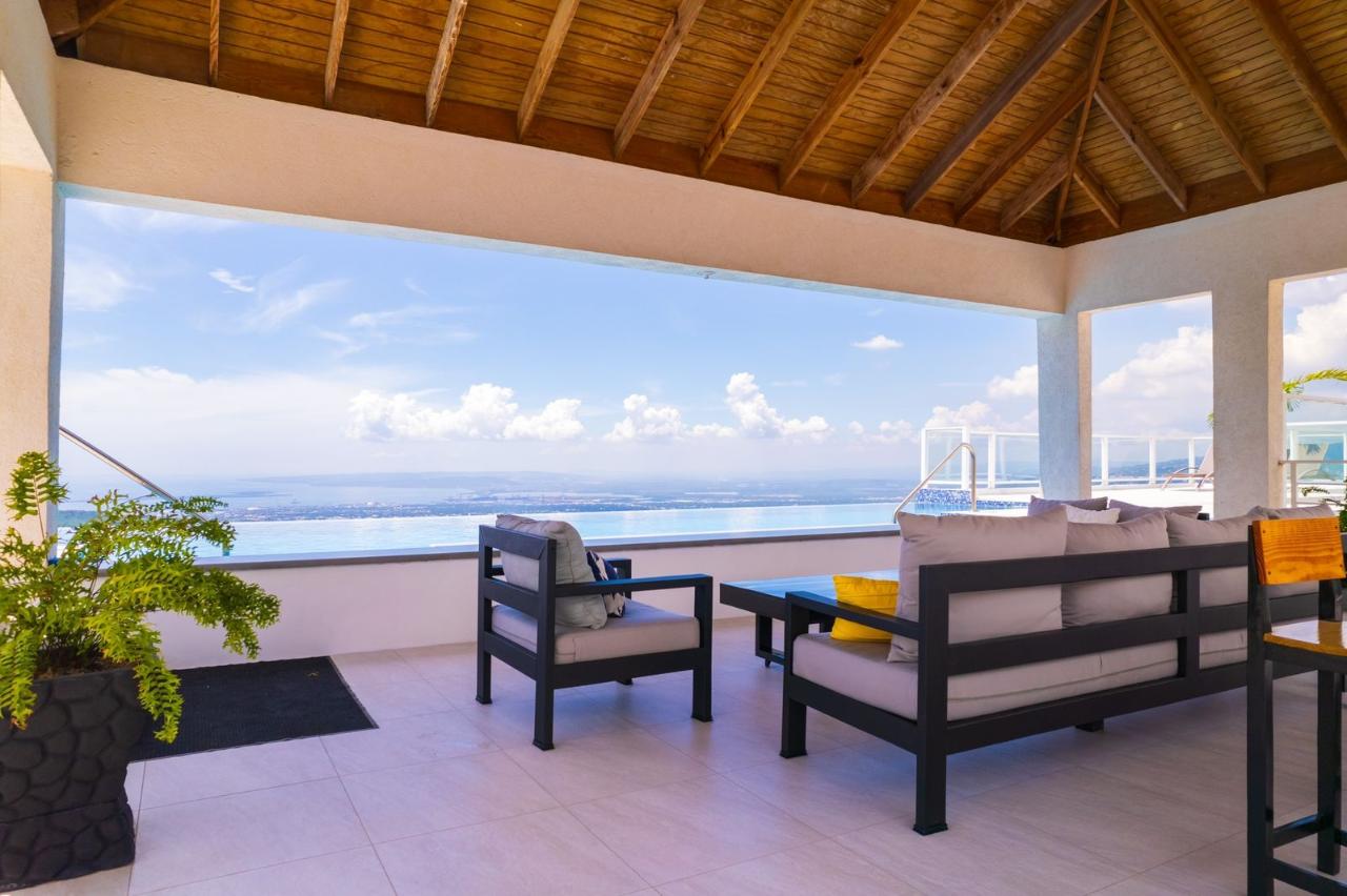 Seventeenth image of 1-12 Skyline Drive in Jacks Hill, St. Andrew, Jamaica - property is For Rent