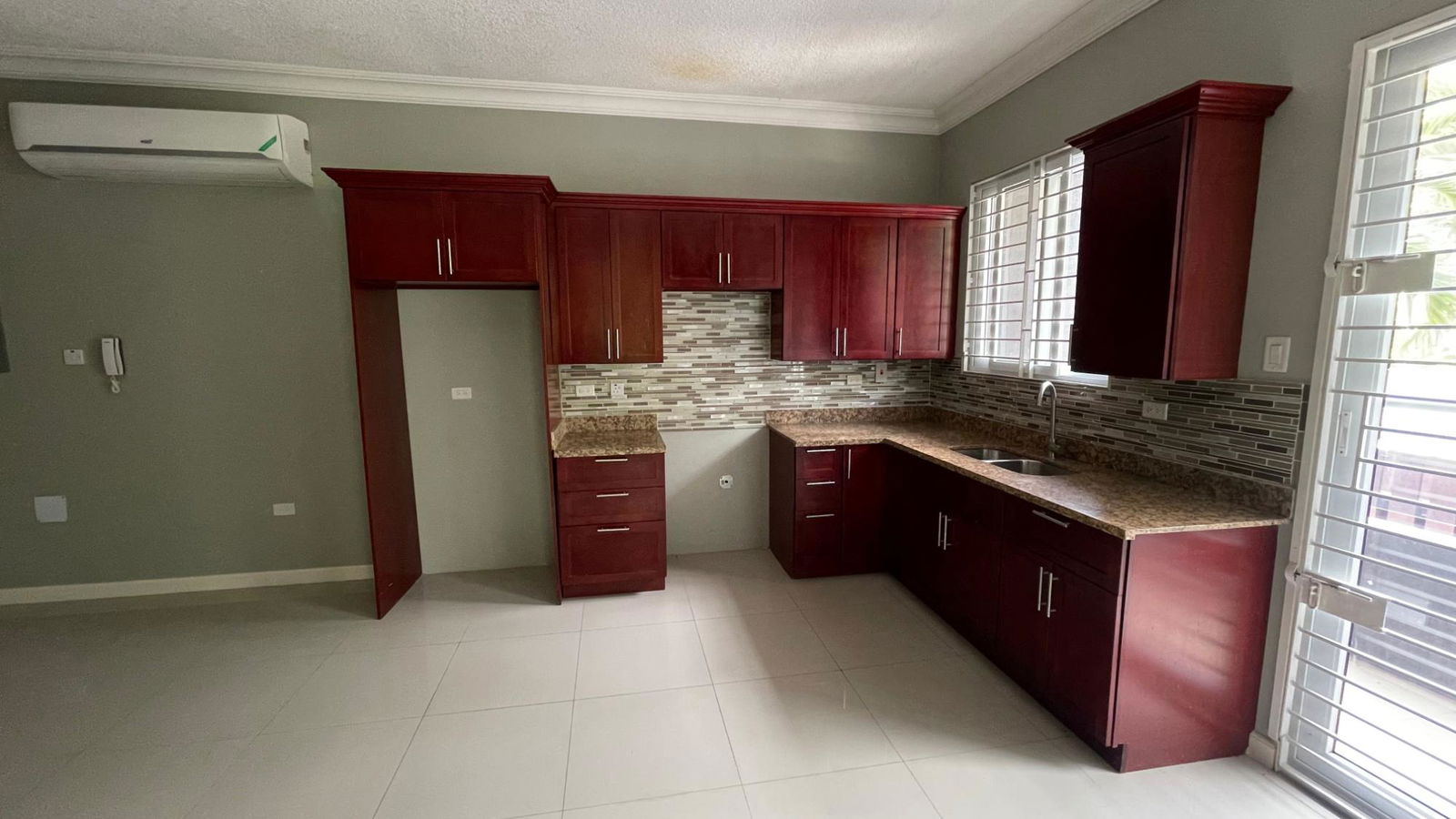 Thirteenth image of 46 Paddington Terrace in Kingston 6, St. Andrew, Jamaica - property is For Sale