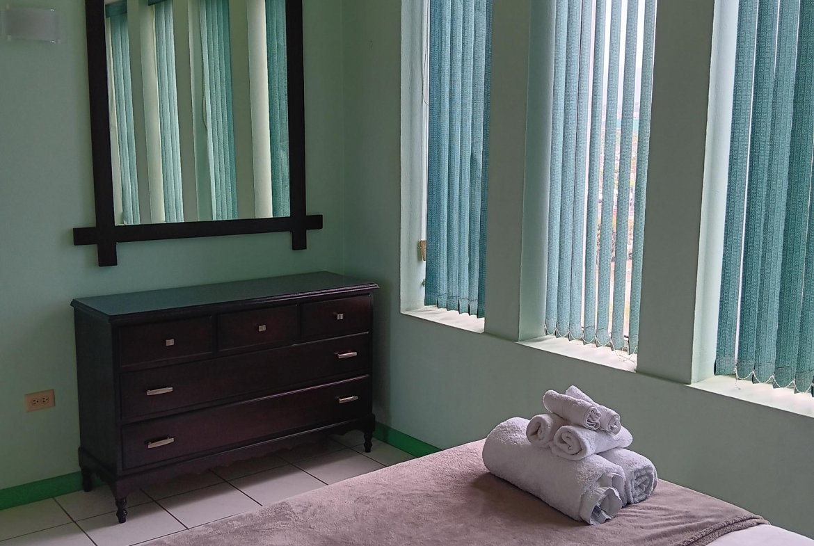 Thirteenth image of 40-3 Renfrew Road in Kingston 10, St. Andrew, Jamaica - property is For Rent