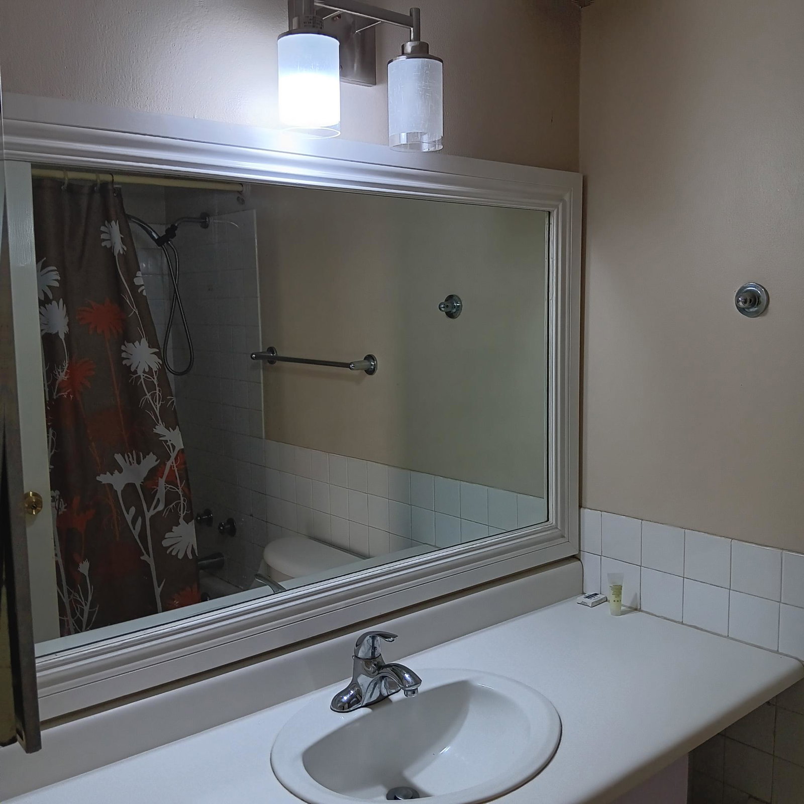 Stunning-2-Bedroom-Apartment-for-Rent-in-Courtleigh-Towers-New-Kingston Tenth image of 40-3 Renfrew Road in Kingston 10, St. Andrew, Jamaica - property is For Rent