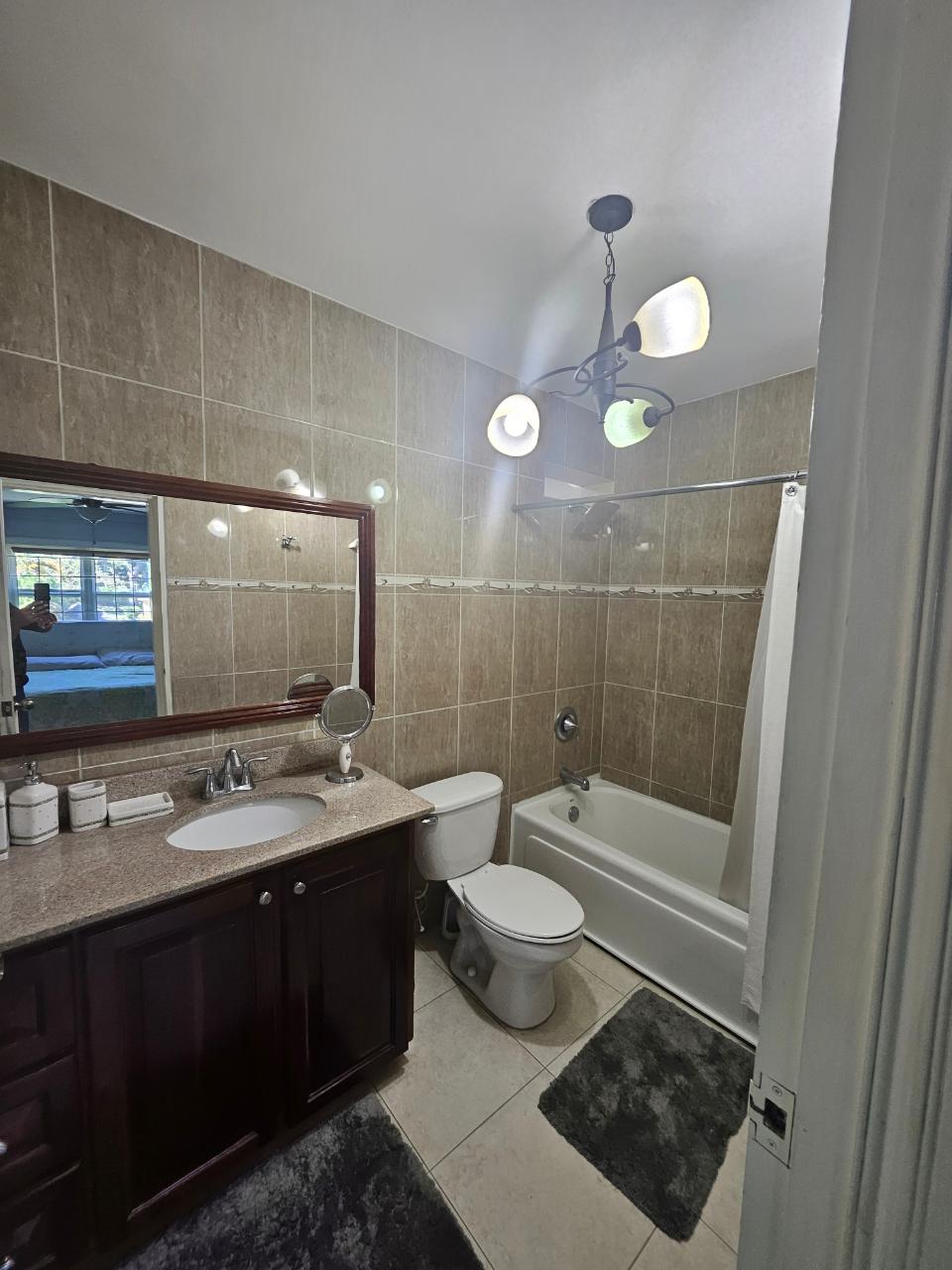 Stunning-2-Bedroom-Apartment-for-Rent-in-Norbrook-Kingston-8 Tenth image of 13-13 Norbrook Road in Kingston 8, St. Andrew, Jamaica - property is For Rent