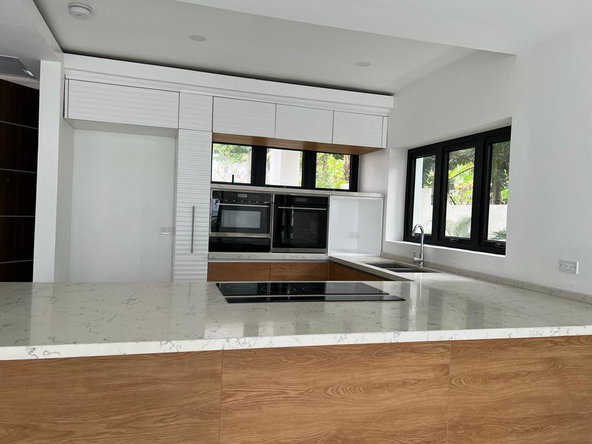Sixth image of 9- Paradise Bay, St. James in Montego Bay, St. James, Jamaica - property is For Rent