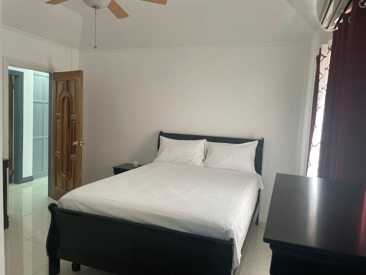 Fifth image of 14-9a Liguanea Avenue in LIGUANEA, St. Andrew, Jamaica - property is For Rent