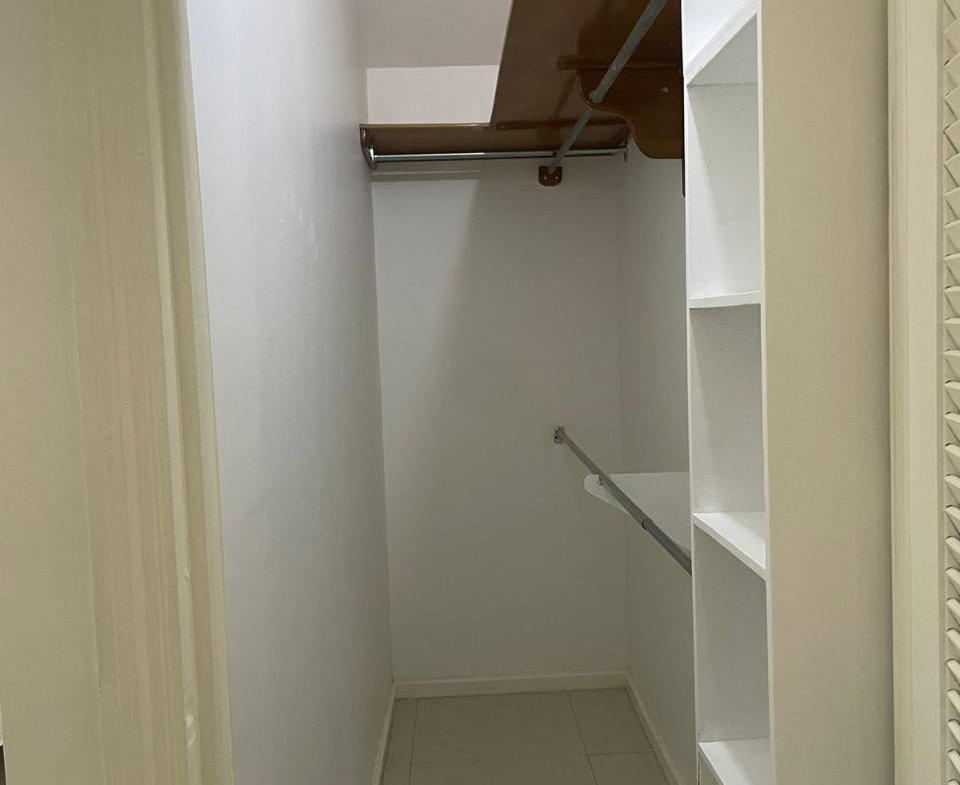 Seventh image of 14-9a Liguanea Avenue in LIGUANEA, St. Andrew, Jamaica - property is For Rent