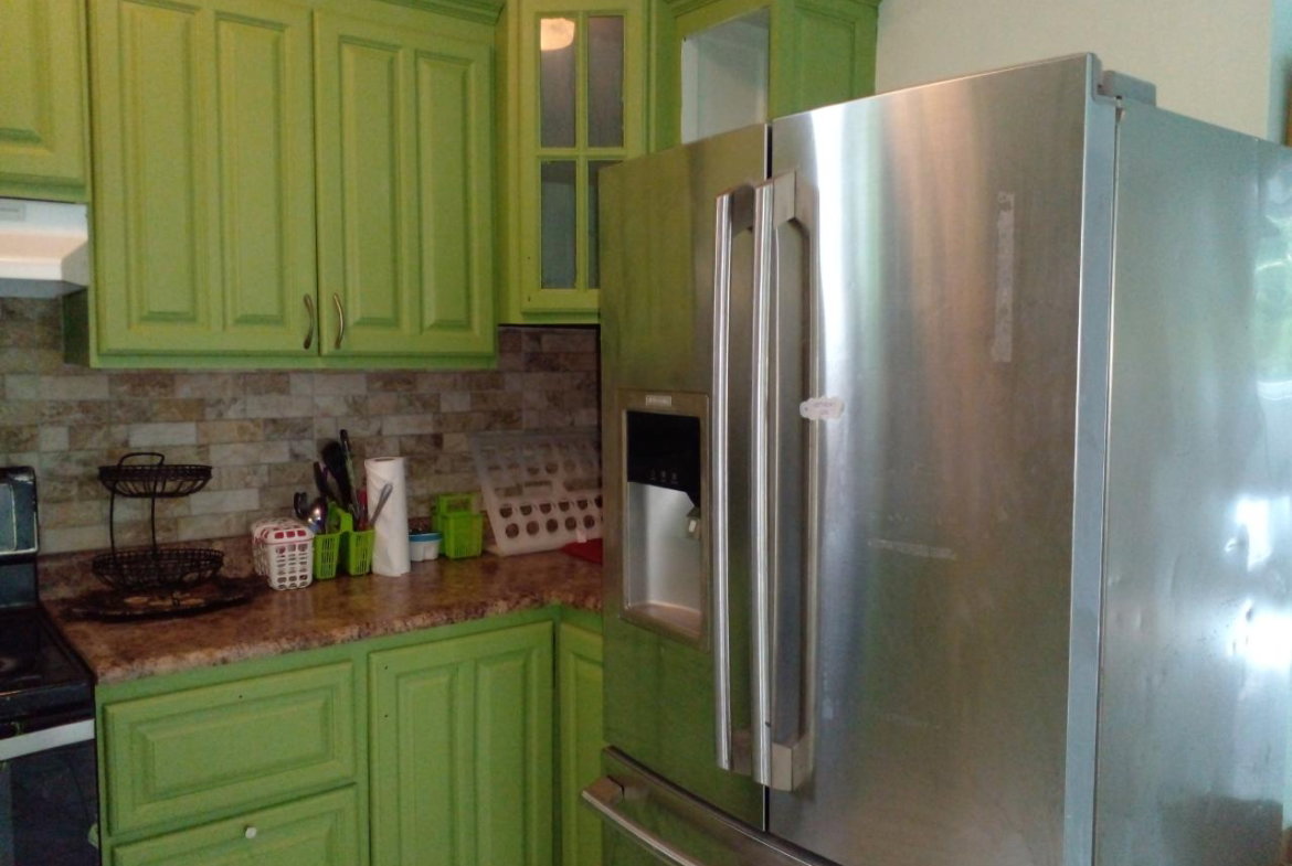 Seventh image of 142 1/2 Constant Spring Road in Kingston 8, St. Andrew, Jamaica - property is For Sale