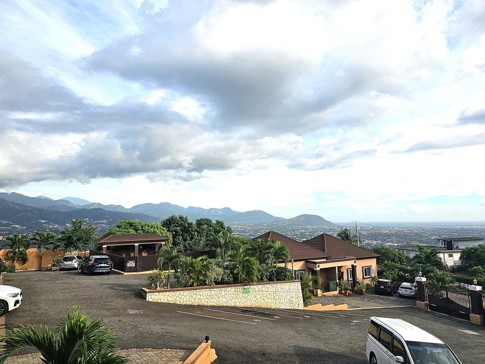 Stunning-2-Bedroom-Apartment-for-Sale-in-West-Kirkland-Heights Fifth image of 9-4 West Kirkland Heights in Kingston 19, St. Andrew, Jamaica - property is For Sale