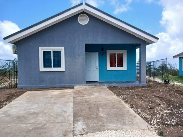 First image of 185 Edmund Ridge Estate in SPOT VALLEY, St. James, Jamaica - property is For Rent