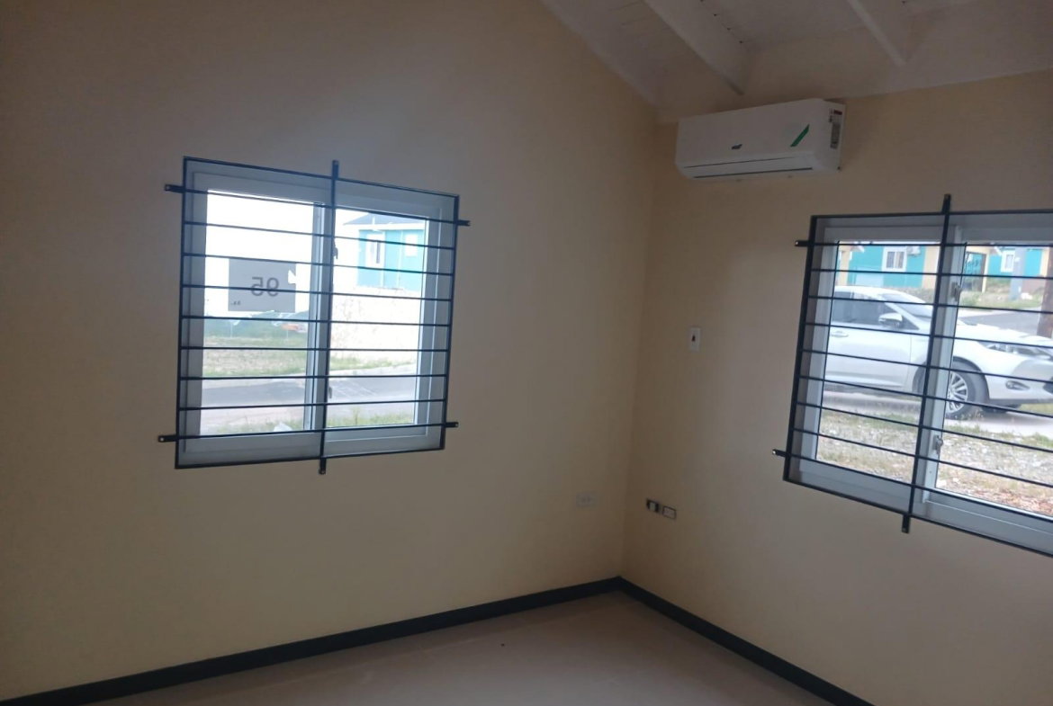 Eleventh image of 95 Edmund Ridge Estate in SPOT VALLEY, St. James, Jamaica - property is For Rent